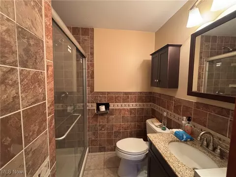 4912 Hillside Rd, Independence, OH 44131 photo 8