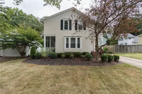 525 Royal Ave, Akron, OH 44303