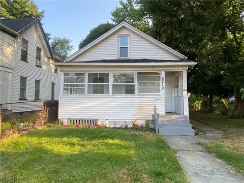 6210 Pear Ave, Cleveland, OH 44102