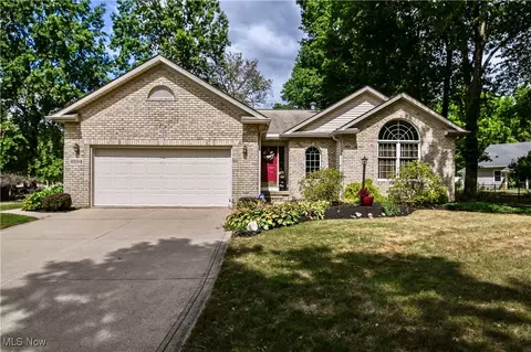 6594 Shipslanding Ave, Canton, OH 44718