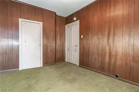 Bedroom - 1325 W 4th St, Ashtabula, OH 44004 photo 5 of 8