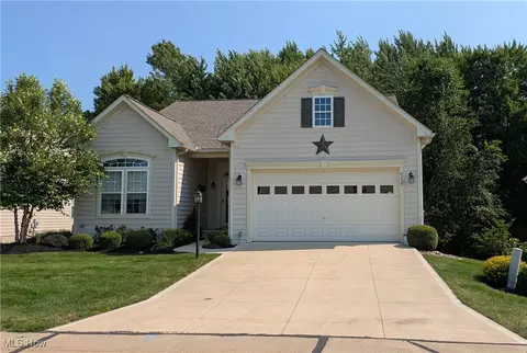 625 Shallow Creek Cir, Northfield, OH 44067