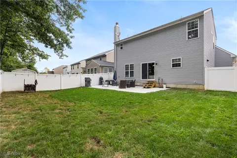 4642 Fields Way, Lorain, OH 44053 photo 38