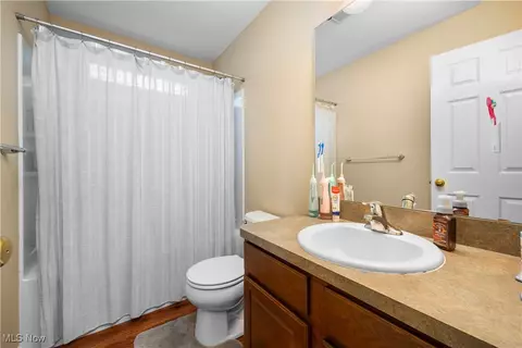 4642 Fields Way, Lorain, OH 44053 photo 24
