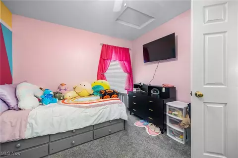 4642 Fields Way, Lorain, OH 44053 photo 23