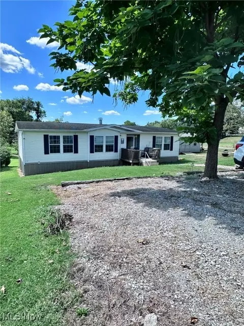 116 Homewood Rd, Parkersburg, WV 26101