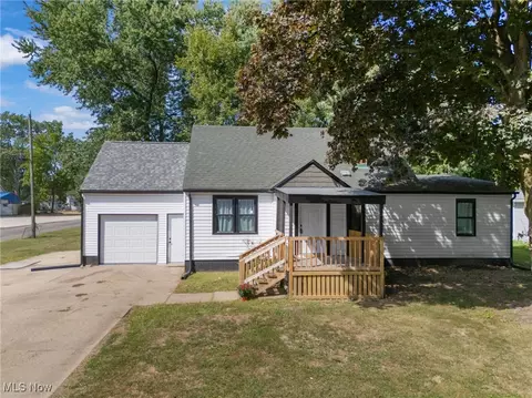627 Fike Ave, Orrville, OH 44667