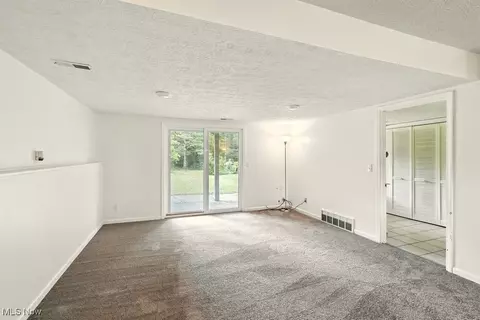 5540 River Rd, Madison, OH 44057 photo 29