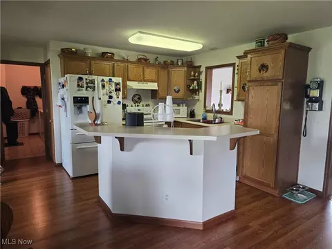 Kitchen - 377 County Road 40, Sullivan, OH 44880 photo 1 of 2