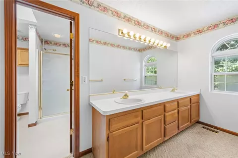 116 Middle Post Pt, Chardon, OH 44024 photo 17