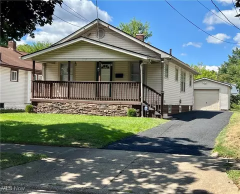 724 Virginia Ave, Akron, OH 44306
