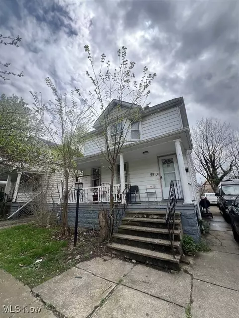 9910 Anderson Ave, Cleveland, OH 44105