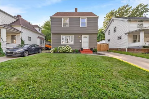 3556 W 135th St, Cleveland, OH 44111