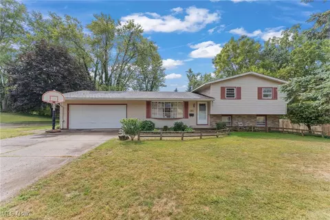365 Hamilton Ave NE, Massillon, OH 44646