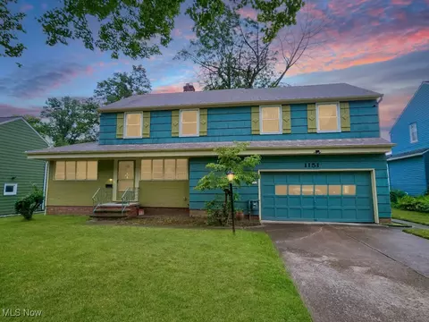 1151 Brainard Rd, Lyndhurst, OH 44124