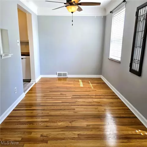 8324 Ackley Rd, Parma, OH 44129 photo 5