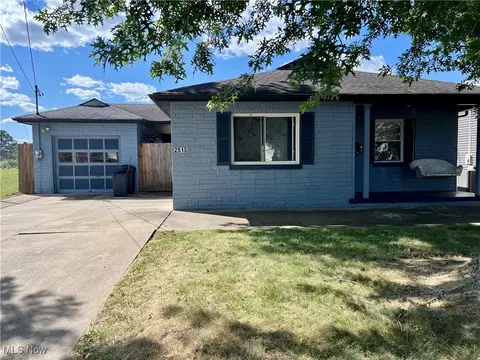 2515 Fairview Ave, Parkersburg, WV 26104