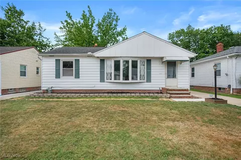 30240 Truman Ave, Wickliffe, OH 44092