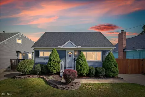 223 Lehigh Ave, Cuyahoga Falls, OH 44221