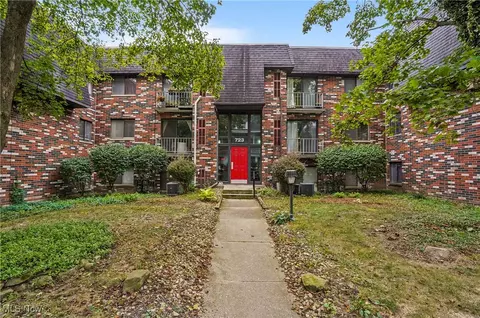 723 W Main St #D, Kent, OH 44240