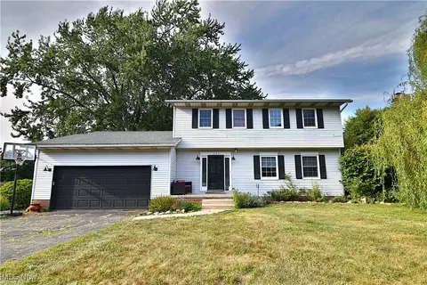 3135 Northdale St NW, Uniontown, OH 44685