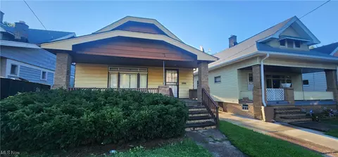3573 W 126th St, Cleveland, OH 44111
