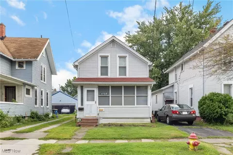 Exterior - 1733 W 7th St W, Ashtabula, OH 44004 photo 8 of 8