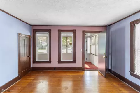 Living - 1733 W 7th St W, Ashtabula, OH 44004 photo 1 of 4