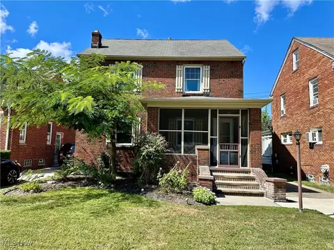 254 E 211th St, Euclid, OH 44123