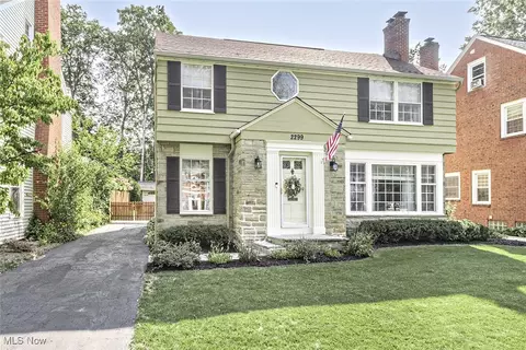 2299 Lalemant Rd, University Heights, OH 44118