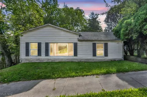 6419 Brecksville Rd, Independence, OH 44131