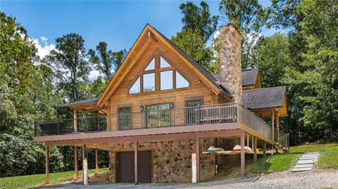 55227 Walnut Ln, Senecaville, OH 43780