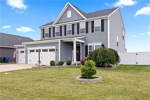 36651 Gladstone Mill Dr, North Ridgeville, OH 44039