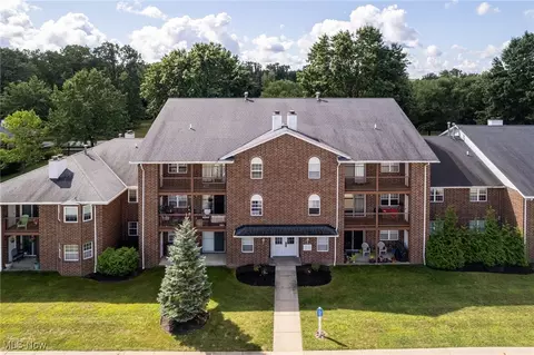 1150 Tollis Pkwy #311, Broadview Heights, OH 44147