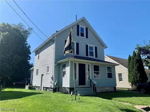2015 Maple Ave NE, Canton, OH 44714