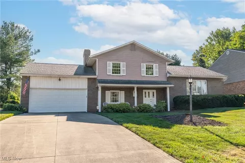 3490 Cardiff Ave NW, Canton, OH 44708