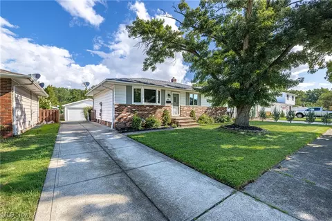 4781 Andrea Ln, Cleveland, OH 44109