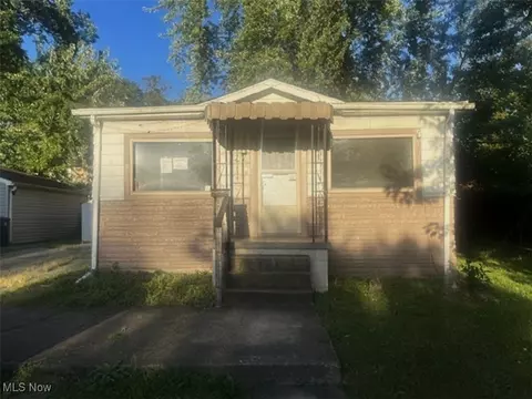 424 Kenilworth Ave NE, Warren, OH 44483