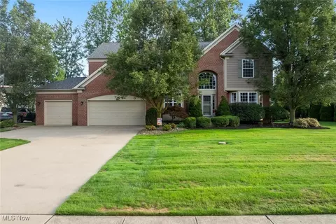 36327 Wendell St, Avon, OH 44011