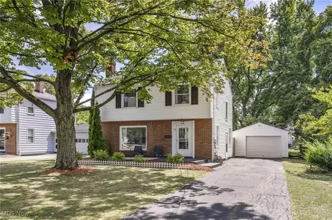 77 Melrose Ave, Boardman, OH 44512