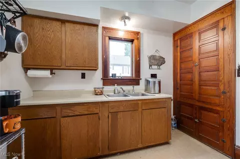 110 E Clark St, North Hampton, OH 45349 photo 18