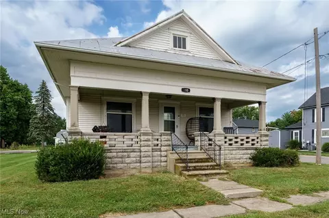 110 E Clark St, North Hampton, OH 45349 photo 2
