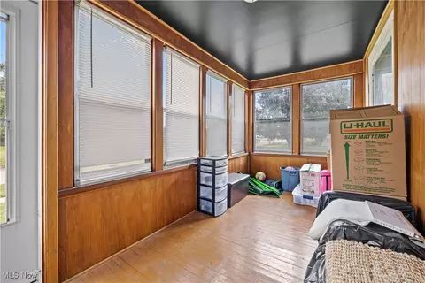 124 Seneca Ave, Elyria, OH 44035 photo 18