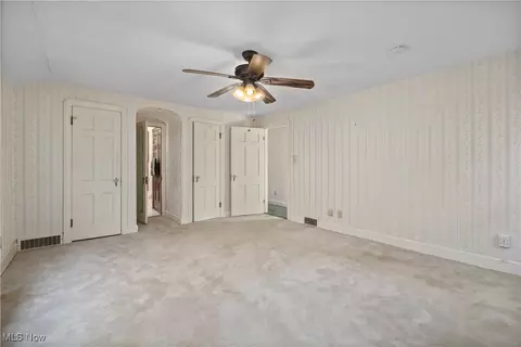 Bedroom - 976 Gulf Rd, Elyria, OH 44035 photo 6 of 10