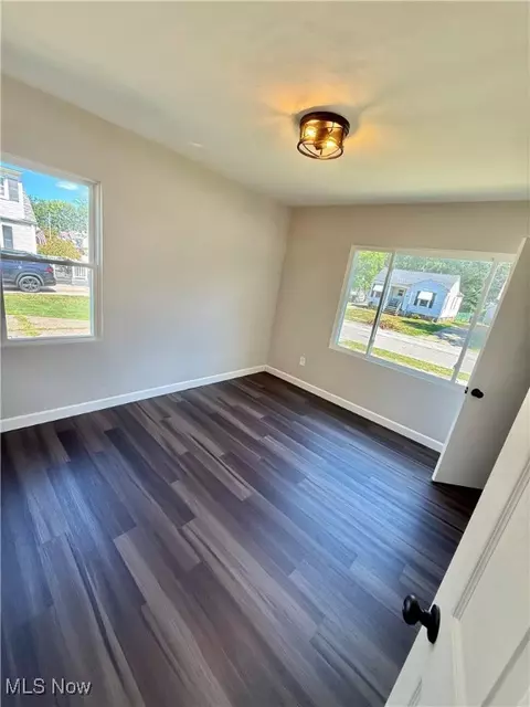 Bedroom - 367 Concord Ave, Elyria, OH 44035 photo 1 of 2