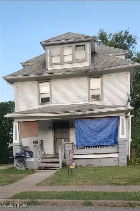 595 Rhodes Ave, Akron, OH 44307