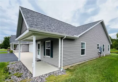 1840 Alexander Ave, Geneva, OH 44041