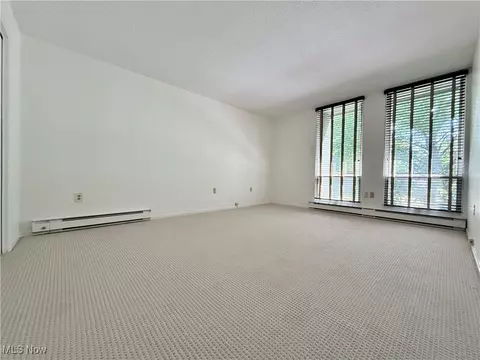 2385 Covington Rd #402, Akron, OH 44313 photo 22
