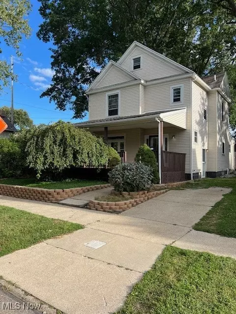 610 Creedmore Ave, Barberton, OH 44203