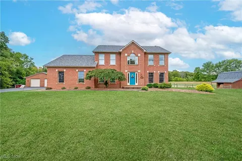 45231 State Route 46, New Waterford, OH 44445